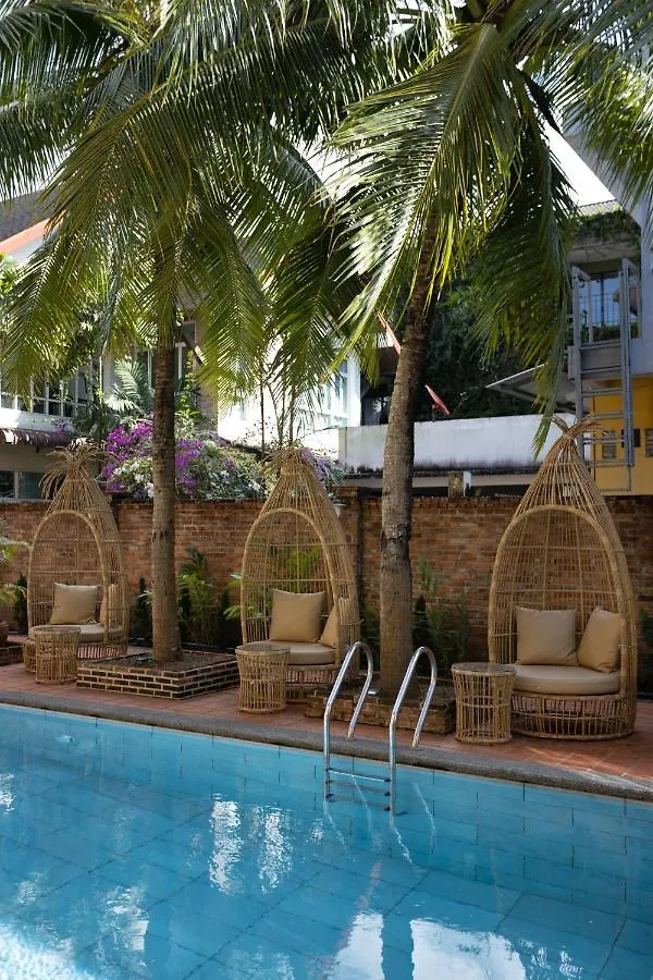 Motive Cottage Resort Khao Lak 3*,