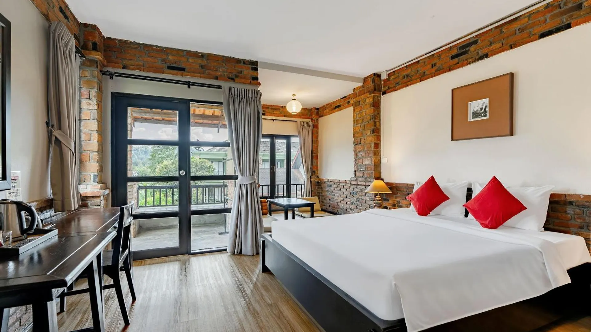 Motive Cottage Resort Khao Lak Hotel